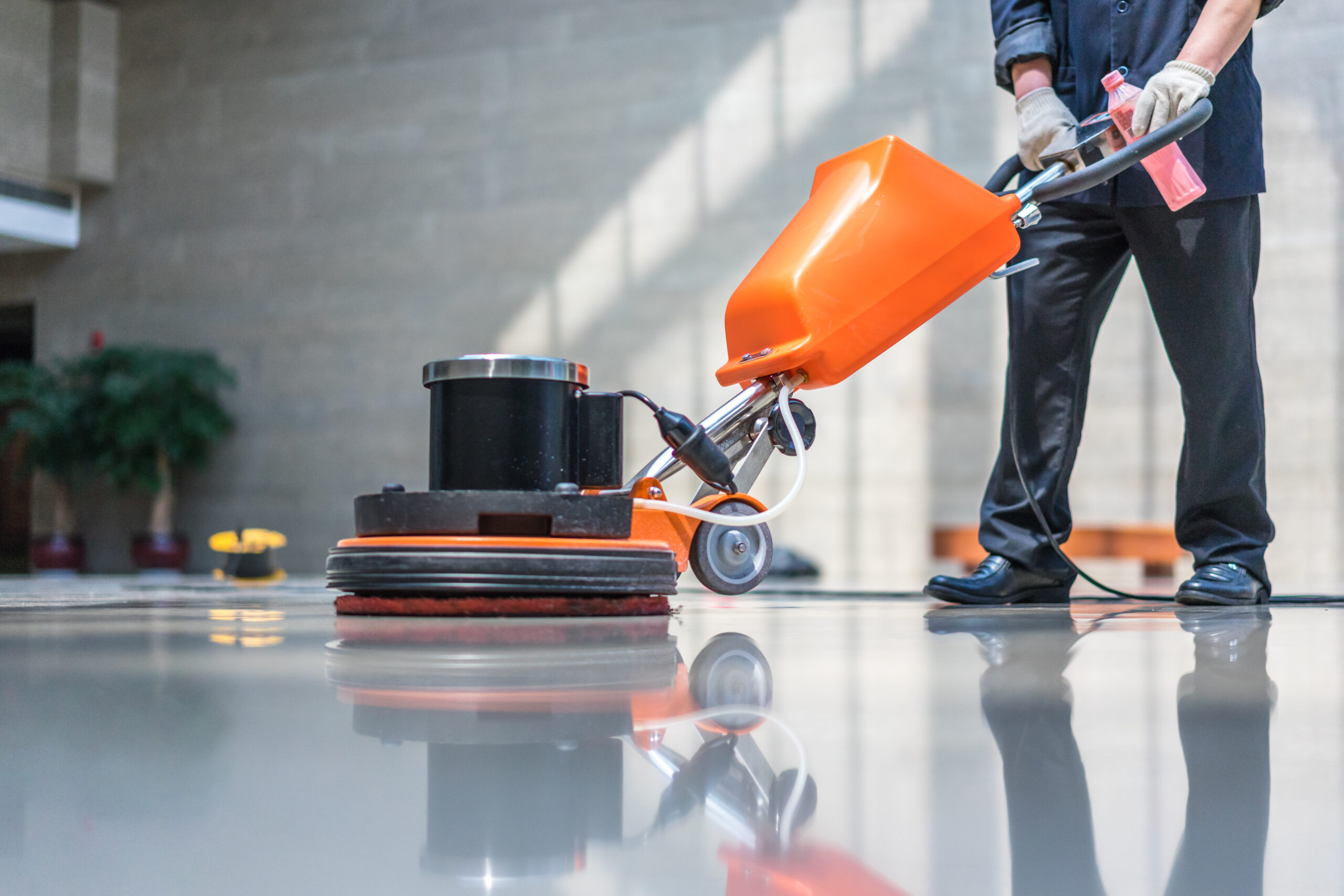 Floor,Care,And,Cleaning,Services,With,Washing,Machine Lans Reinigung